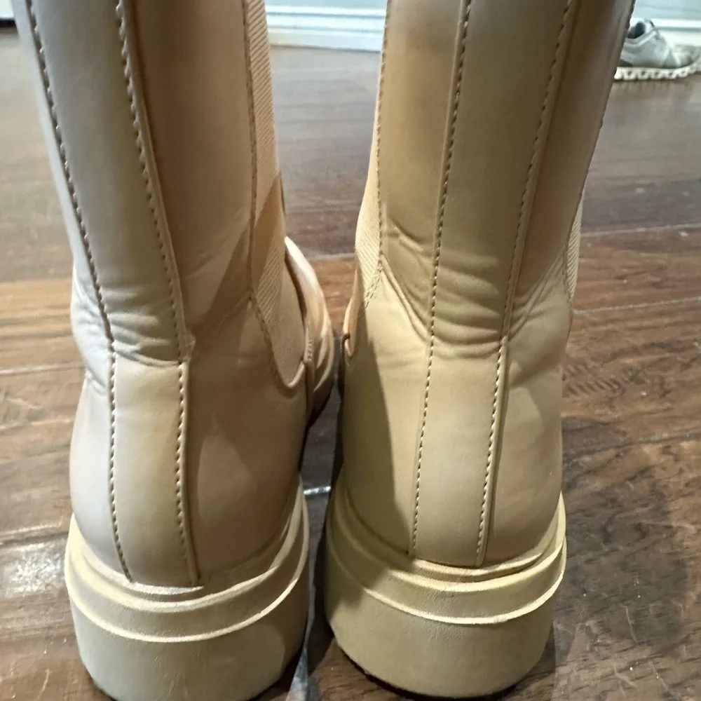 a new day Women's Tan Winter Boots‎